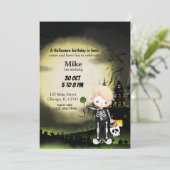 Invitation Soirée d'Halloween squelette (Debout devant)