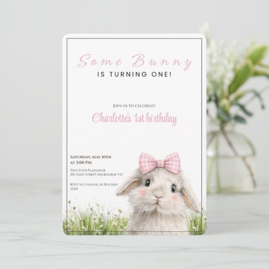Invitation Some Bunny First Birthday (Debout devant)