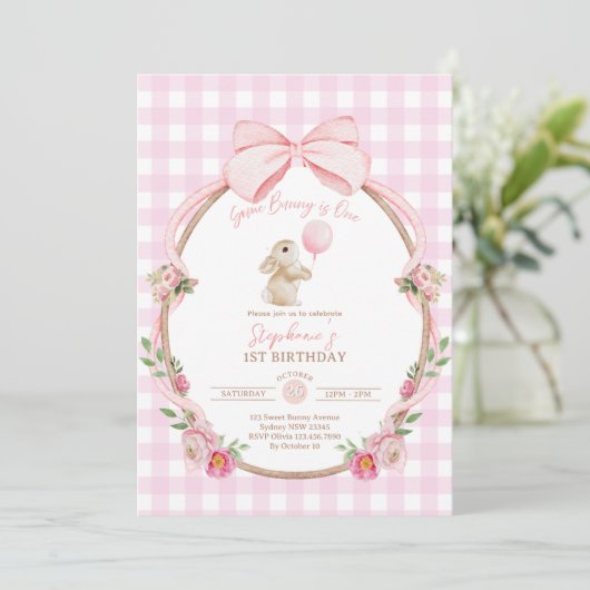 Invitation Some Bunny is One: Pink Bow Rabbit First Birthday  (Debout devant)