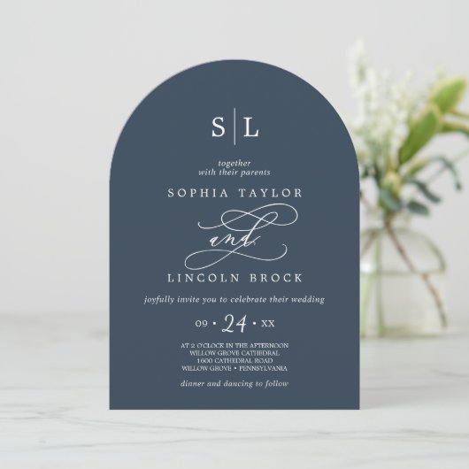 Invitation SOPHIA Arc Bleu foncé Monogramme Simple Mariage de (Debout devant)