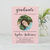 Invitation Sophisticated Script Graduation Party with Photo (Debout devant)