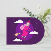 Invitation sorcière violette befana broomrider spookmas (Debout devant)