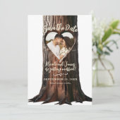 Invitation Souche d'arbre à cœur sculpté Photo rustique Save (Debout devant)