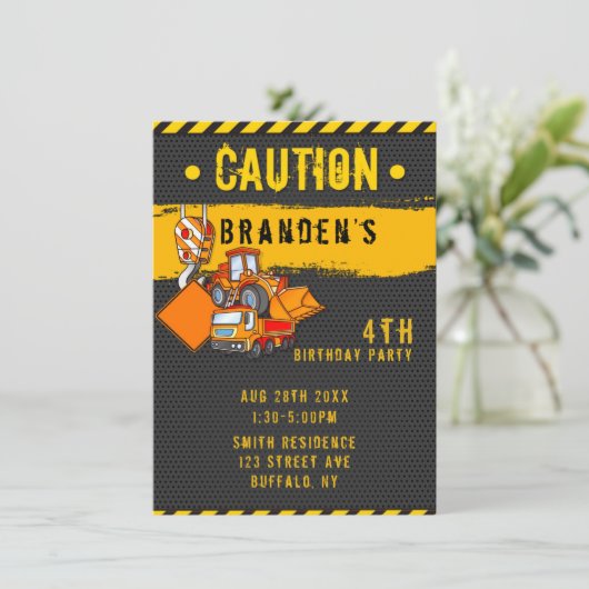 Invitation Sous construction Camions de prudence Anniversaire (Debout devant)