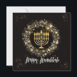 Invitation Sparkle Menorah Hanoukka<br><div class="desc">Le design de la fête Hanoukka avec une menorah or et des éclats d'argent et d'or sur un arrière - plan noir.</div>