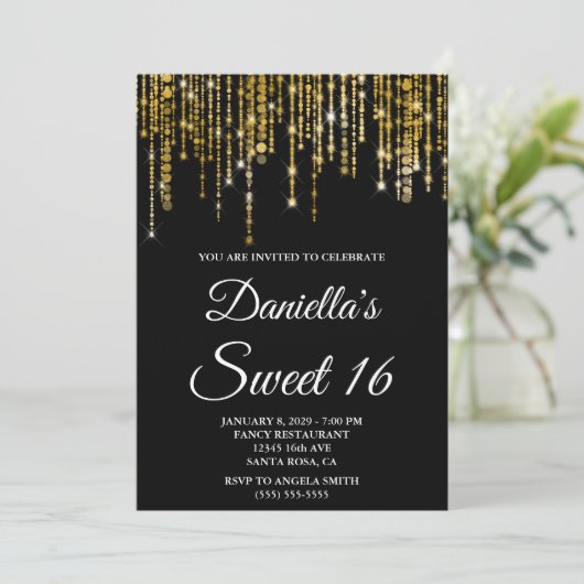 Invitation Sparkly Gold String Lights Black Sweet 16 (Debout devant)