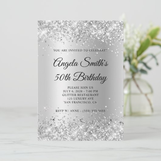 Invitation Sparkly Silver Parties scintillant Satin Foil 50e  (Debout devant)
