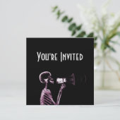 INVITATION SQUELETTE DE VISION DE RAYON X SUR LE MÉGAPHONE - (Debout devant)
