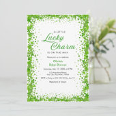 Invitation St Patrick's Day A Little Lucky Charm Baby Shower  (Debout devant)