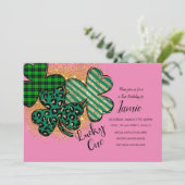 Invitation St. Patricks Lucky 1er Anniversaire Rose Green (Debout devant)