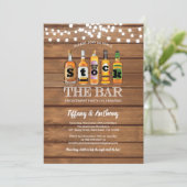 Invitation Stock du bar rustique fiançailles bois (Debout devant)