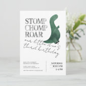 Invitation Stomp Chomp Roar Dinosaur 3e anniversaire de fête  (Debout devant)