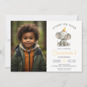 Invitation Stomp on Over, photo d'anniversaire du mignon élép (Devant)