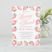 Invitation Strawberry Berry Sweet Baby Shower (Debout devant)
