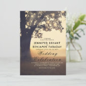 Invitation String Lights Tree Soirée Sunset Rustic Mariage (Debout devant)