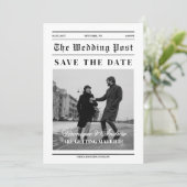 Invitation Style de journal amusant Enregistrer la date Photo (Debout devant)