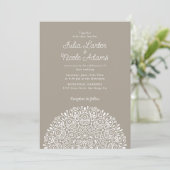 Invitation Style Mandala de Mariage Classique Orné Art Déco (Debout devant)