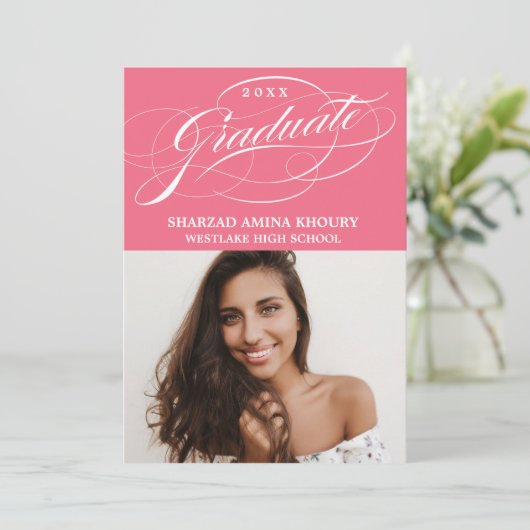 INVITATION STYLISÉ ÉLÉGANT SCRIPT 2 GRADUATE PARTITE INVITATI (Debout devant)