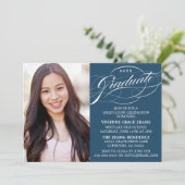 INVITATION STYLISE ÉLÉGANTE SCRIPT GRADUATE PARTITE INVITATIO (Debout devant)