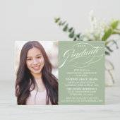 INVITATION STYLISE ÉLÉGANTE SCRIPT GRADUATE PARTITE INVITATIO (Debout devant)