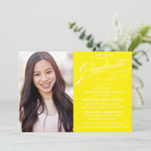 INVITATION STYLISE ÉLÉGANTE SCRIPT GRADUATE PARTITE INVITATIO (Debout devant)