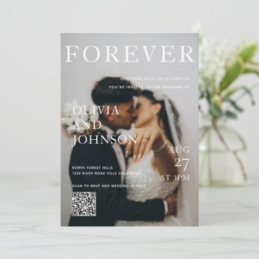 Invitation Stylish Magazine Style Qr Code Wedding (Debout devant)