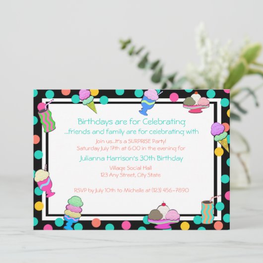 Invitation Sundae Shoppe (Debout devant)