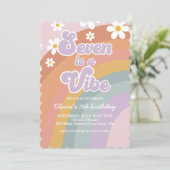 Invitation Super Seven est une vibe Retro Rainbow 7e annivers (Debout devant)