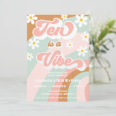 Invitation Super Ten est un Vibe rétro pastels 10e anniversai (Debout devant)