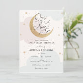 Invitation Sur la Lune pour deux Baby showers jumeaux (Debout devant)