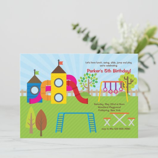 Invitation sur terrain de jeu (Debout devant)