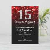 Invitation Surprise 15e anniversaire - Argent rouge (Debout devant)