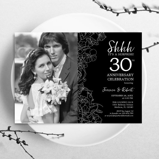 Invitation Surprise 30e anniversaire avec photo noir blanc