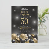 Invitation Surprise 50e anniversaire Black Gold Balloons Part (Debout devant)