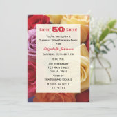 Invitation Surprise 50e anniversaire Roses d'invitation (Debout devant)
