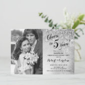 Invitation Surprise 5e Anniversaire avec Photo - Blanc Argent (Debout devant)