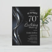 Invitation Surprise Black Silver 70e fête d'anniversaire (Debout devant)