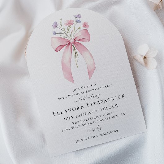 Invitation SURPRISE PARTY 70e anniversaire Bow Fleur sauvage