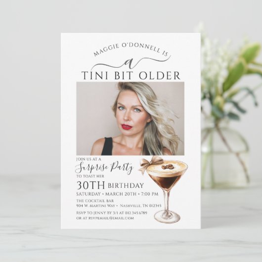 Invitation SURPRISE PARTY A Tini Bit Ancien Martini 30e (Debout devant)