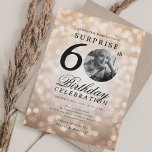 Invitation SURPRISE Photo 60th Birthday Party Rose Gold Bokeh<br><div class="desc">Un design élégant "60e anniversaire" d'invitation de fête avec photo personnalisée,  typographie moderne et un arrière - plan de lumières de livre.</div>
