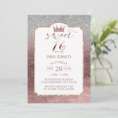 Invitation Sweet 16 Moderne Rose Foil Gold Princess Couronne (Debout devant)