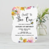 Invitation Sweet Bee 1er anniversaire Floral Pastel Invitatio (Debout devant)