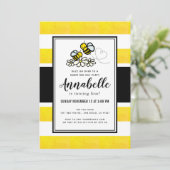 Invitation Sweet Bee Day Party Jolie Jaune Anniversaire (Debout devant)