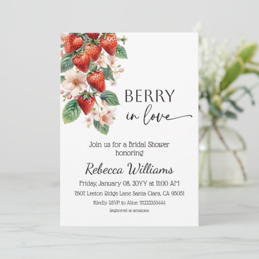 Invitation Sweet Berry in Love Strawberry Bridal Shower (Debout devant)