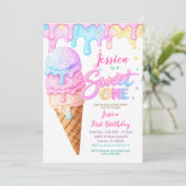 Invitation Sweet One Ice Cream Pastel Glitter Birthday  (Debout devant)