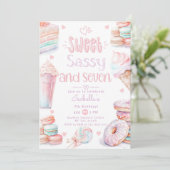 Invitation Sweet sassy et sept sucreries pastel 7e anniversai (Debout devant)