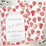 Invitation Sweet sixteen fraise fête d'anniversaire<br><div class="desc">Jolie et moderne de l'aquarelle sweet sixteen de fraise de la fille invitation fête d'anniversaire. Le dos est doté d'un motif de fraise assorti pour une aide supplémentaire de la gentillesse. Customisez le texte pour convenir à votre célébration. Art original de Nic Squirrell</div>
