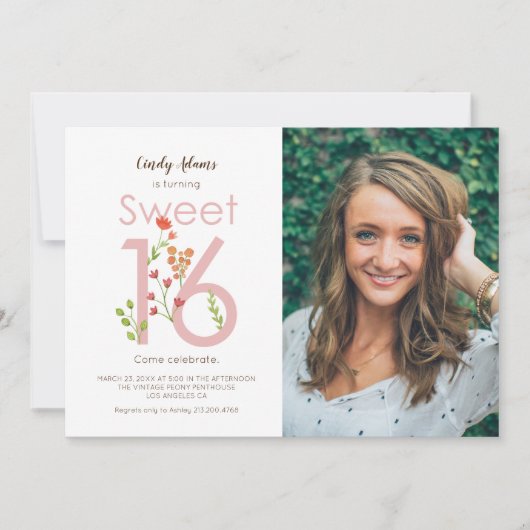 Invitation Sweet sixteen rose pâle avec fleurs d'aquarelle (Devant)