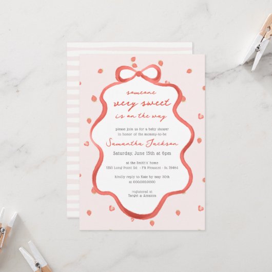 Invitation Sweet Strawberry Girl Red Bow Baby shower (Devant/Arrière en situation)