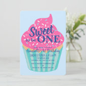 Invitation Sweet to be One Cupcake Kids First Birthday (Debout devant)